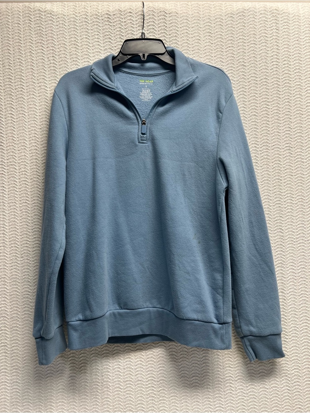 tek gear / light blue quarter zip pullover ultrasoft fleece size small